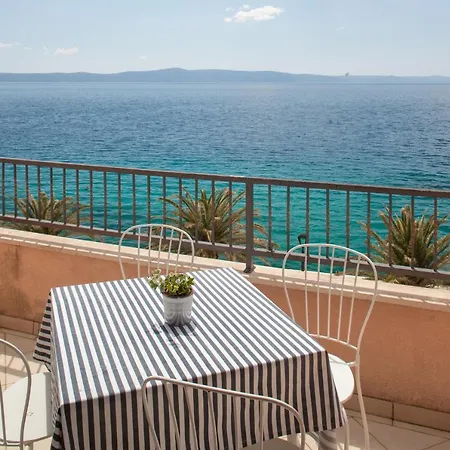 Ferienwohnung Waterfront Roko Podgora Exterior foto