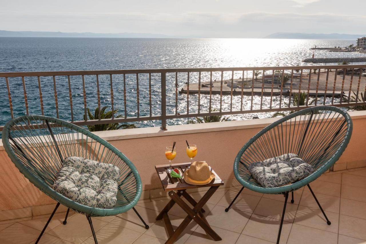 Waterfront Roko Apartment *