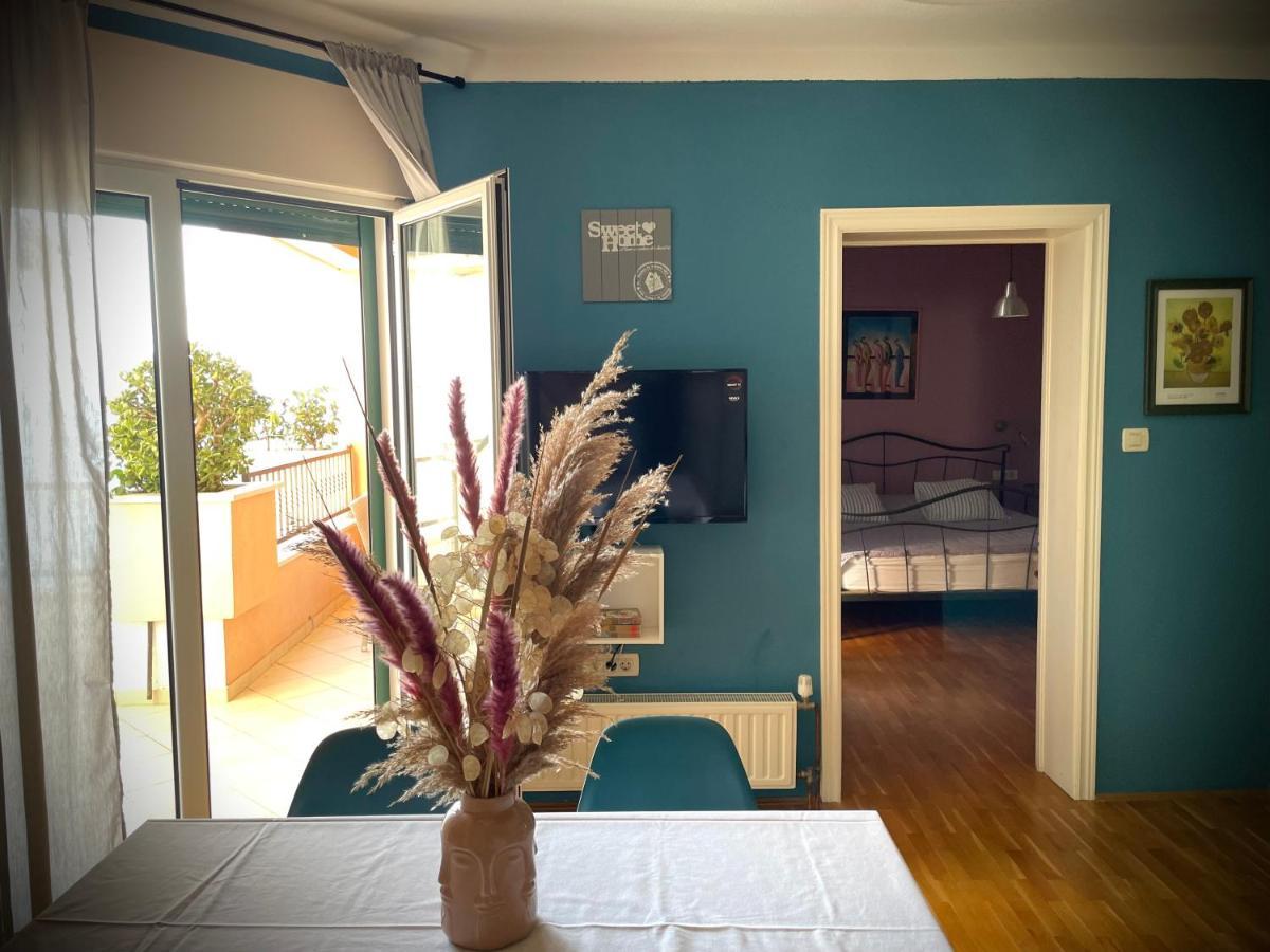 Waterfront Roko Apartment Podgora