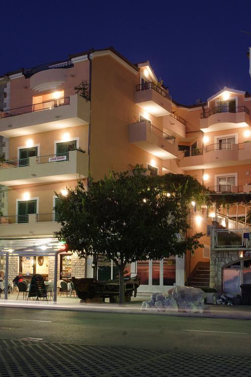 Apartment Waterfront Roko